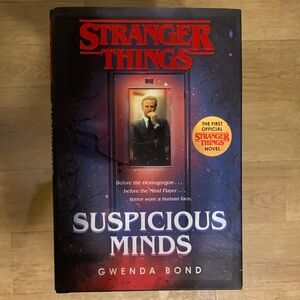 Stranger Things - Suspicious Minds Book